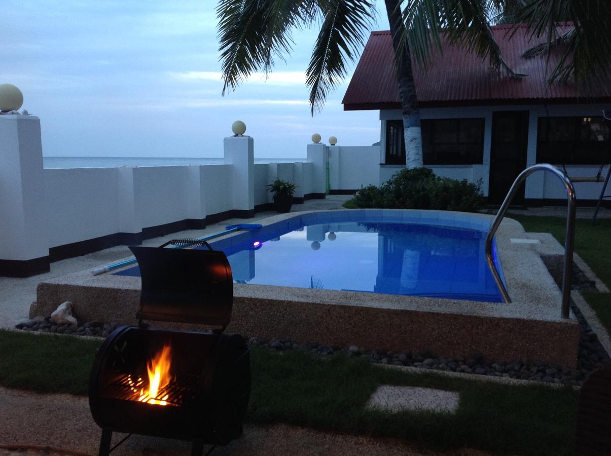 Bamboo Beachhouse Dormitory Garcia Hernandez Екстер'єр фото